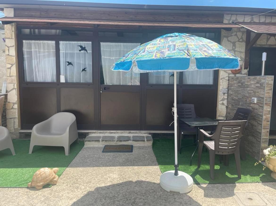 La Casa Del Sole Villa Altavilla Silentina Стая снимка